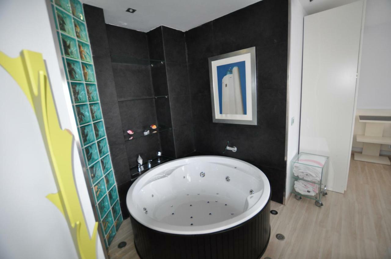 Black And White Suitte "Marques" 노하 외부 사진